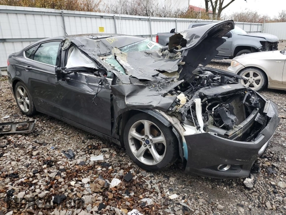 2016 Ford Fusion SE with VIN 3FA6P0H75GR352031, listed as a Copart auction lot 45627805 with 169,629 mi miles and Non Repairable. Bid and sale history available at carsss.com. Image 4.
