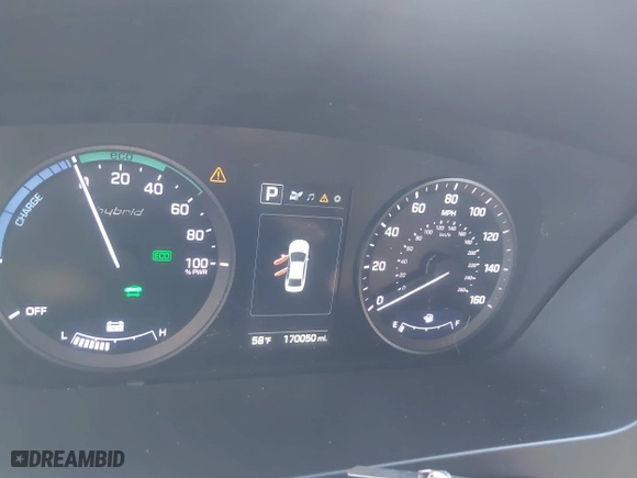 2016 Hyundai Sonata Hybrid Limited with VIN KMHE34L14GA017151, listed as a IAAI auction lot 41636602 with 170,050 mi miles. Bid and sale history available at carsss.com. Image 7.