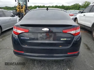 2013 Kia Optima EX z VIN KNAGM4AD8D5042014, wystawiony jako Copart lot #58804445 z przebiegiem Nie podano mil oraz Czysty tytuł • Clean title. Historia ofert i sprzedaży dostępna na DreamBid. Obrazek 6.