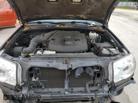 2006 Toyota 4Runner SR5 with VIN JTEZU14RX60067932, listed as a Copart auction lot 55953225 with 177,459 mi miles and Salvage Title. Bid and sale history available at DreamBid. Image 12.