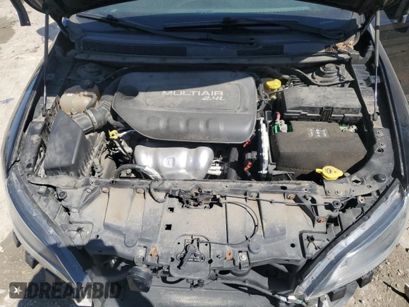 2015 Chrysler 200 S with VIN 1C3CCCBB7FN557539, listed as a Copart auction lot 52208975 with 169,877 mi miles and Clean Title. Bid and sale history available at DreamBid. Image 11.