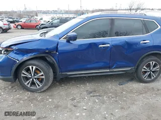 2017 Nissan Rogue SL with VIN 5N1AT2MV0HC742787, listed as a IAAI auction lot 41738314 with 156,574 mi miles. Bid and sale history available at carsss.com. Image 6.