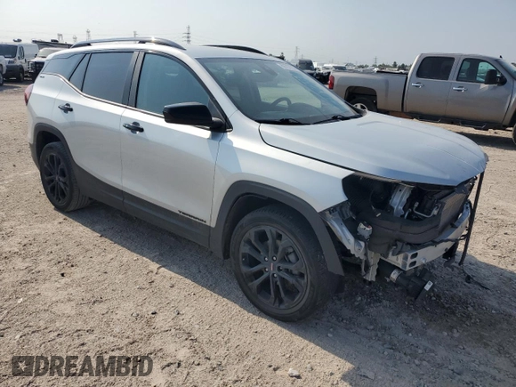 2022 GMC Terrain SLE z VIN 3GKALMEV5NL172353, wystawiony jako Copart lot #74678974 z przebiegiem 41 693 mil mil oraz Szkoda całkowita • Salvage title. Historia ofert i sprzedaży dostępna na DreamBid. Obrazek 4.