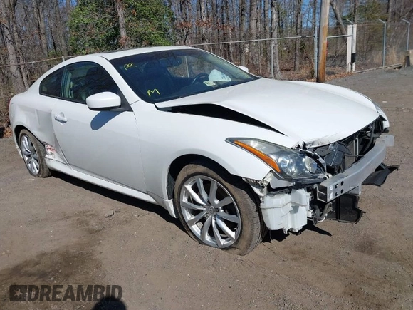 2011 Infiniti G37 Coupe x with VIN JN1CV6EL1BM262225, listed as a IAAI auction lot 41889322 with 105,782 mi miles. Bid and sale history available at carsss.com. Image 1.