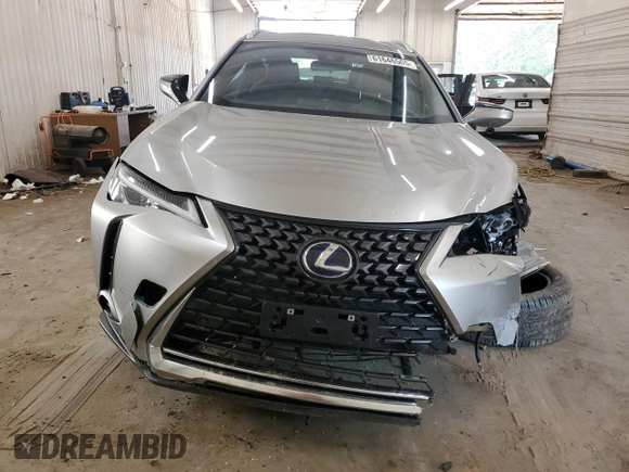 2022 Lexus UX 250h with VIN JTHX9JBH3N2058322, listed as a Copart auction lot 61646505 with 46,297 mi miles and Salvage title. Bid and sale history available at DreamBid. Image 5.