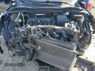 2022 Honda HR-V EX with VIN 3CZRU6H51NM766932, listed as a Copart auction lot 43207645 with 0 mi miles and Salvage Title. Bid and sale history available at carsss.com. Image 14.
