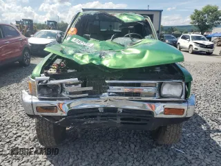 1991 Toyota Pickup z VIN JT4RN13P9M6023450, wystawiony jako Copart lot #61621235 z przebiegiem 599 120 mil mil oraz Szkoda całkowita • Salvage title. Historia ofert i sprzedaży dostępna na DreamBid. Obrazek 5.