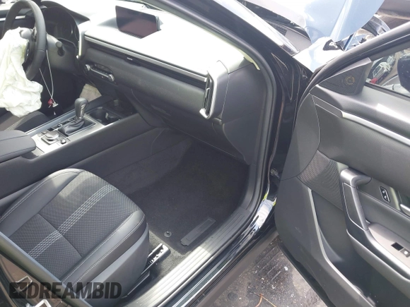 2025 Mazda CX-50 S Select with VIN 7MMVABAMXSN326118, listed as a IAAI auction lot 42136197 with 5,142 mi miles and . Bid and sale history available at DreamBid. Image 5.
