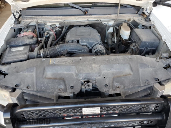 2009 GMC Sierra 1500 with VIN 1GTHC53K09F123683, listed as a Copart auction lot 86212884 with 341,816 mi miles and Salvage Title. Bid and sale history available at DreamBid. Image 11.