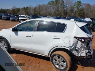 2019 Kia Sportage LX with VIN KNDPM3AC3K7536691, listed as a IAAI auction lot 41733413 with 77,095 mi miles. Bid and sale history available at carsss.com. Image 14.