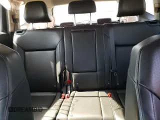 2019 Volkswagen Atlas SE z VIN 1V2UR2CAXKC513442, wystawiony jako Copart lot #72090904 z przebiegiem 116 298 mil mil oraz Szkoda całkowita • Salvage title. Historia ofert i sprzedaży dostępna na DreamBid. Obrazek 10.