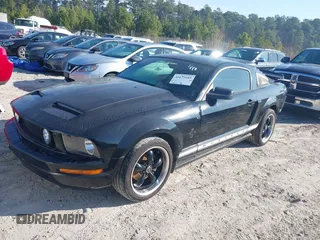 2007 Ford Mustang Deluxe with VIN 1ZVHT80N475294839, listed as a IAAI auction lot 41672089 with 178,938 mi miles and . Bid and sale history available at DreamBid. Image 2.