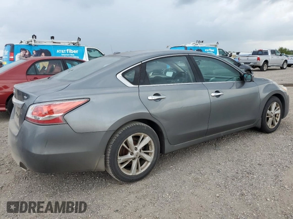 2015 Nissan Altima S with VIN 1N4AL3AP2FC183374, listed as a Copart auction lot 55767535 with 310,512 mi miles and Clean Title. Bid and sale history available at DreamBid. Image 3.