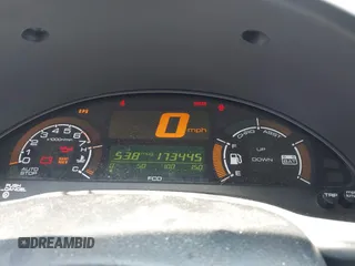 2000 Honda Insight z VIN JHMZE1357YT003654, wystawiony jako IAAI lot #42428076 z przebiegiem 173 445 mil mil oraz . Historia ofert i sprzedaży dostępna na DreamBid. Obrazek 7.