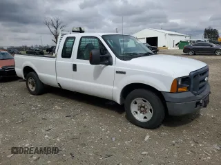 2006 Ford F-250 XL with VIN 1FTSX20506ED96521, listed as a Copart auction lot 53614185 with 105,180 mi miles and Clean title. Bid and sale history available at DreamBid. Image 4.