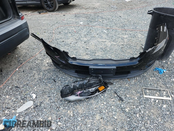 2019 Jeep Cherokee Latitude z VIN 1C4PJLCB9KD171917, wystawiony jako Copart lot #63590115 z przebiegiem 82 546 mil mil oraz Szkoda całkowita • Salvage title. Historia ofert i sprzedaży dostępna na DreamBid. Obrazek 13.