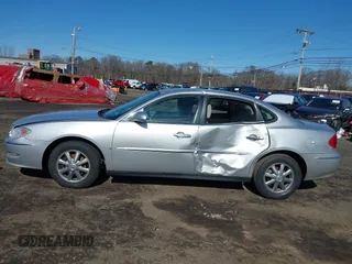2009 Buick LaCrosse CX with VIN 2G4WC582091148814, listed as a IAAI auction lot 41595101 with 135,845 mi miles. Bid and sale history available at carsss.com. Image 14.
