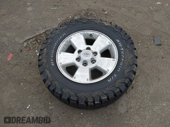 2014 Toyota Tacoma PreRunner with VIN 3TMJU4GNXEM172008, listed as a IAAI auction lot 42427701 with 164,987 mi miles and . Bid and sale history available at DreamBid. Image 12.