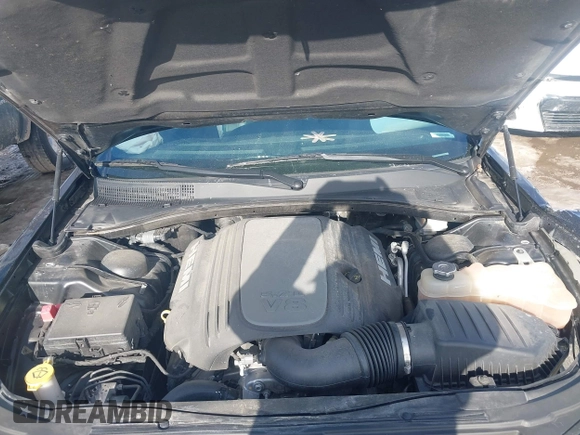 2020 Chrysler 300 S z VIN 2C3CCABT0LH180828, wystawiony jako IAAI lot #41370520 z przebiegiem 47 258 mil mil oraz . Historia ofert i sprzedaży dostępna na DreamBid. Obrazek 10.