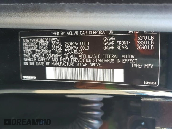 2014 Volvo XC70 T6 with VIN YV4902BZ3E1185741, listed as a Copart auction lot 46597075 with 98,149 mi miles and Salvage Title. Bid and sale history available at DreamBid. Image 14.
