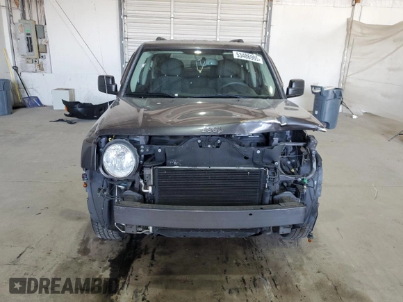 2016 Jeep Patriot Sport с VIN 1C4NJRBB8GD509035, выставлен на аукционе Copart как лот 53486905 с пробегом 135 871 миль миль и Списание • Salvage title. История ставок и продаж доступна на DreamBid. Изображение 5.