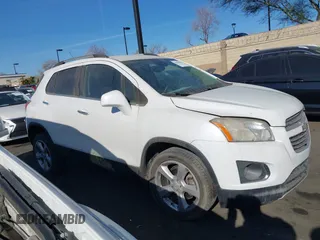 2015 Chevrolet Trax LTZ with VIN KL7CJTSB3FB235433, listed as a IAAI auction lot 41191943 with 157,297 mi miles. Bid and sale history available at carsss.com. Image 13.