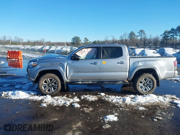 2018 Toyota Tacoma SR with VIN 3TMGZ5AN0JM169333, listed as a IAAI auction lot 41247129 with 78,466 mi miles. Bid and sale history available at carsss.com. Image 14.