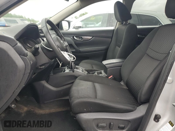 2020 Nissan Rogue SV z VIN KNMAT2MV6LP508093, wystawiony jako Copart lot #57866785 z przebiegiem 101 896 mil mil oraz Szkoda całkowita • Salvage title. Historia ofert i sprzedaży dostępna na DreamBid. Obrazek 7.
