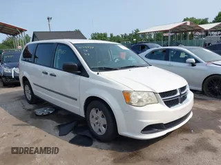 2011 Dodge Grand Caravan z VIN 2D4JN1AG3BR789019, wystawiony jako IAAI lot #42391737 z przebiegiem 128 136 mil mil oraz . Historia ofert i sprzedaży dostępna na DreamBid. Obrazek 1.