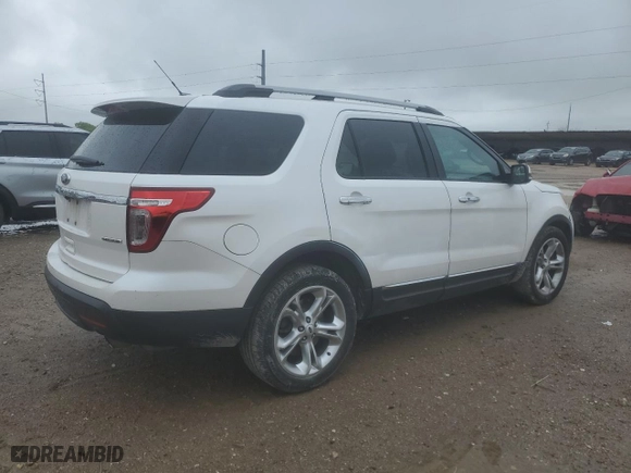 2015 Ford Explorer Limited with VIN 1FM5K7F80FGA10187, listed as a Copart auction lot 51185015 with 231,228 mi miles and Clean Title. Bid and sale history available at carsss.com. Image 3.