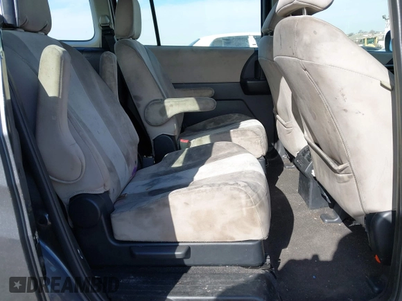 2013 Mazda 5 Sport z VIN JM1CW2BL3D0155694, wystawiony jako IAAI lot #41641169 z przebiegiem Nie podano mil oraz . Historia ofert i sprzedaży dostępna na DreamBid. Obrazek 8.
