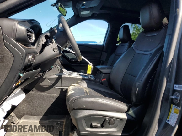 2023 Ford Explorer Platinum z VIN 1FM5K8HC0PGA50830, wystawiony jako Copart lot #43792605 z przebiegiem 9 334 mil mil oraz Szkoda całkowita • Salvage title. Historia ofert i sprzedaży dostępna na DreamBid. Obrazek 7.