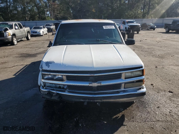 1997 Chevrolet C/K 1500 with VIN 2GBEC19R7V1118602, listed as a Copart auction lot 88310455 with 263,009 mi miles and Salvage Title. Bid and sale history available at carsss.com. Image 5.