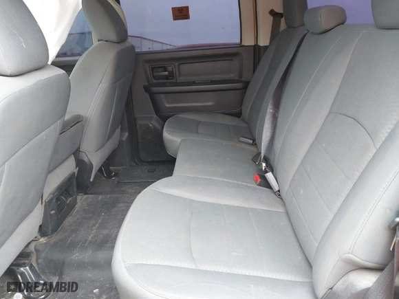 2014 Ram 2500 Tradesman with VIN 3C6UR5CLXEG298593, listed as a IAAI auction lot 41642473 with 138,000 mi miles. Bid and sale history available at carsss.com. Image 8.