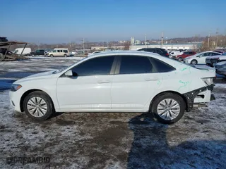 2019 Volkswagen Jetta S with VIN 3VWC57BU3KM116734, listed as a IAAI auction lot 41263385 with 61,865 mi miles. Bid and sale history available at carsss.com. Image 13.