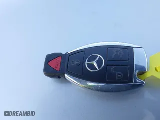 2010 Mercedes-Benz M-Class ML 350 with VIN 4JGBB8GBXAA559135, listed as a IAAI auction lot 41422566 with 195,065 mi miles. Bid and sale history available at carsss.com. Image 11.