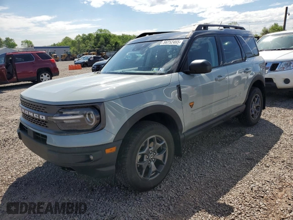 2021 Ford Bronco Sport Badlands z VIN 3FMCR9D96MRA67851, wystawiony jako Copart lot #56252465 z przebiegiem 35 163 mil mil oraz Czysty tytuł • Clean title. Historia ofert i sprzedaży dostępna na DreamBid. Obrazek 1.