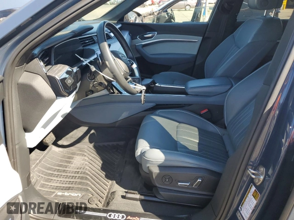 2020 Audi e-tron Sportback Prestige with VIN WA13ABGE0LB032568, listed as a Copart auction lot 56541685 with 59,360 mi miles and Salvage title. Bid and sale history available at DreamBid. Image 7.