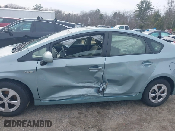 2015 Toyota Prius Four with VIN JTDKN3DU4F1971644, listed as a IAAI auction lot 41904201 with 106,530 mi miles. Bid and sale history available at carsss.com. Image 6.