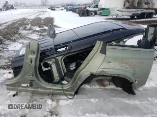 2020 Land Rover Defender HSE z VIN SALE9EEU4L2018152, wystawiony jako Copart lot #83991914 z przebiegiem Nie podano mil oraz Nie do naprawy • Non repairable. Historia ofert i sprzedaży dostępna na DreamBid. Obrazek 9.