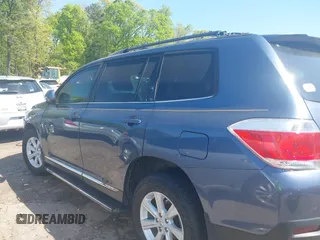 2013 Toyota Highlander with VIN 5TDZA3EH7DS044603, listed as a IAAI auction lot 42019794 with 220,483 mi miles and . Bid and sale history available at DreamBid. Image 14.