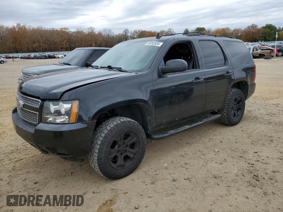 2012 Chevrolet Tahoe z VIN 0K1122238464, wystawiony jako Copart lot #85092534 z przebiegiem 204 392 mil mil oraz Szkoda całkowita • Salvage title. Historia ofert i sprzedaży dostępna na DreamBid. Obrazek 1.