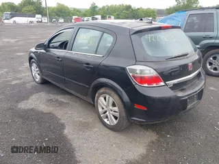 2008 Saturn Astra XR z VIN W08AT671185036459, wystawiony jako IAAI lot #42296730 z przebiegiem 73 091 mil mil oraz . Historia ofert i sprzedaży dostępna na DreamBid. Obrazek 3.