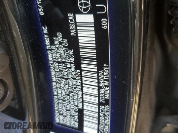 2018 Toyota C-HR XLE with VIN NMTKHMBX0JR014576, listed as a Copart auction lot 63263215 with 95,649 mi miles and Clean title. Bid and sale history available at DreamBid. Image 12.