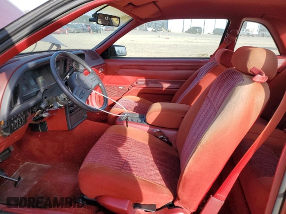 1988 Ford Thunderbird with VIN 1FABP6047JH241900, listed as a Copart auction lot 48266015 with 36,567 mi miles and Clean Title. Bid and sale history available at carsss.com. Image 7.