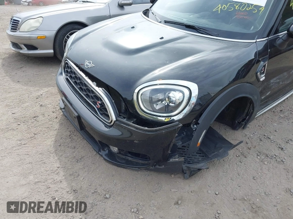 2019 MINI Countryman Cooper S с VIN WMZYT5C5XK3E70278, выставлен на аукционе IAAI как лот 40580254 с пробегом 72 451 миль миль и . История ставок и продаж доступна на DreamBid. Изображение 6.