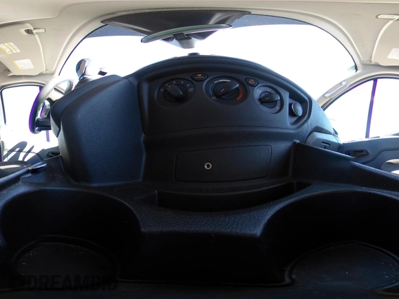 2018 Ford Transit Passenger XL с VIN 1FBAX2CM0JKA43564, выставлен на аукционе IAAI как лот 41643758 с пробегом 54 755 миль миль и . История ставок и продаж доступна на DreamBid. Изображение 18.