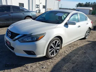 2016 Nissan Altima S z VIN 1N4AL3APXGC130780, wystawiony jako IAAI lot #41461581 z przebiegiem 92 043 mil mil oraz . Historia ofert i sprzedaży dostępna na DreamBid. Obrazek 17.