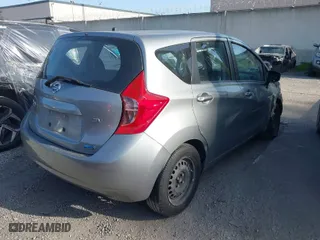 2015 Nissan Versa Note S with VIN 3N1CE2CP3FL421177, listed as a IAAI auction lot 41557492 with 121,081 mi miles. Bid and sale history available at carsss.com. Image 4.