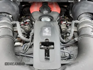 2018 Ferrari 488 z VIN ZFF80AMA6J0231516, wystawiony jako Copart lot #79886954 z przebiegiem Nie podano mil oraz Szkody całkowita. Historia ofert i sprzedaży dostępna na DreamBid. Obrazek 11.
